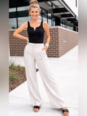 WHITE HOUSE BLACK MARKETS Black beige striped wide leg pants size 6 Y2K